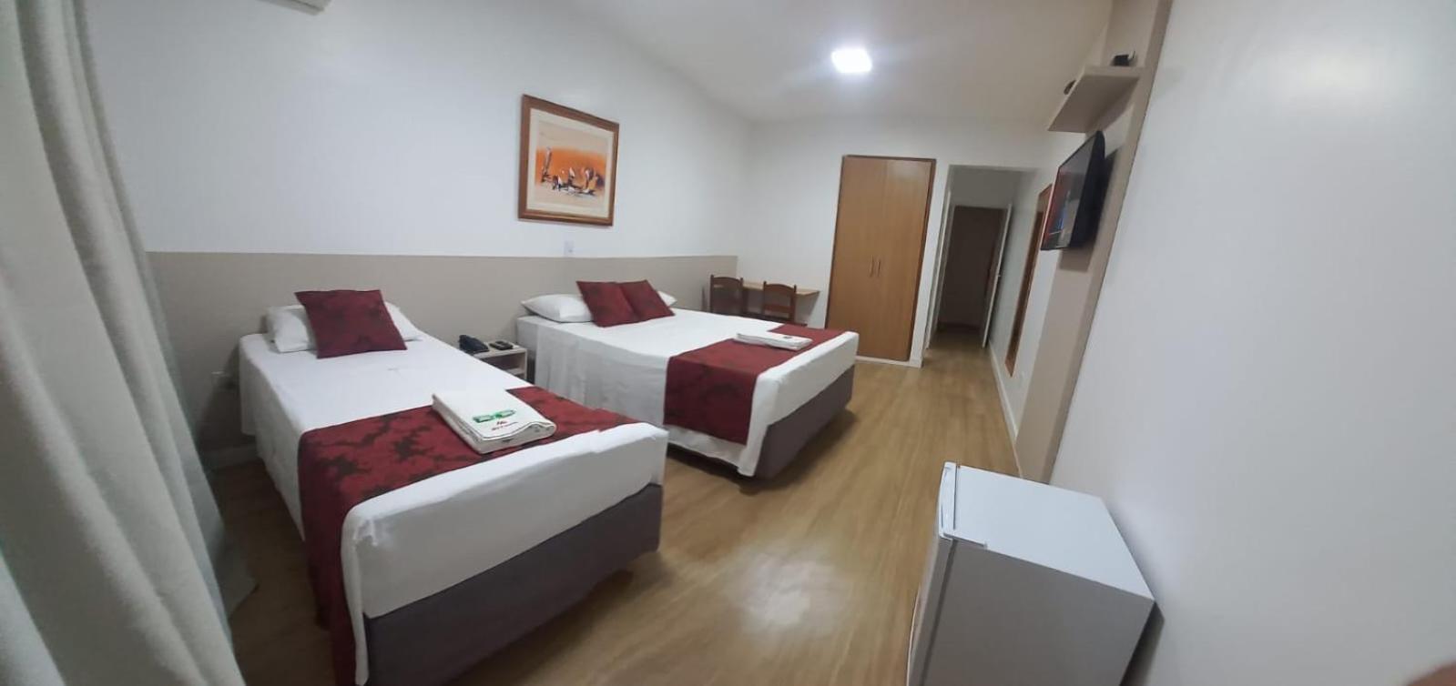 Max Hotel Núcleo Bandeirante Kültér fotó