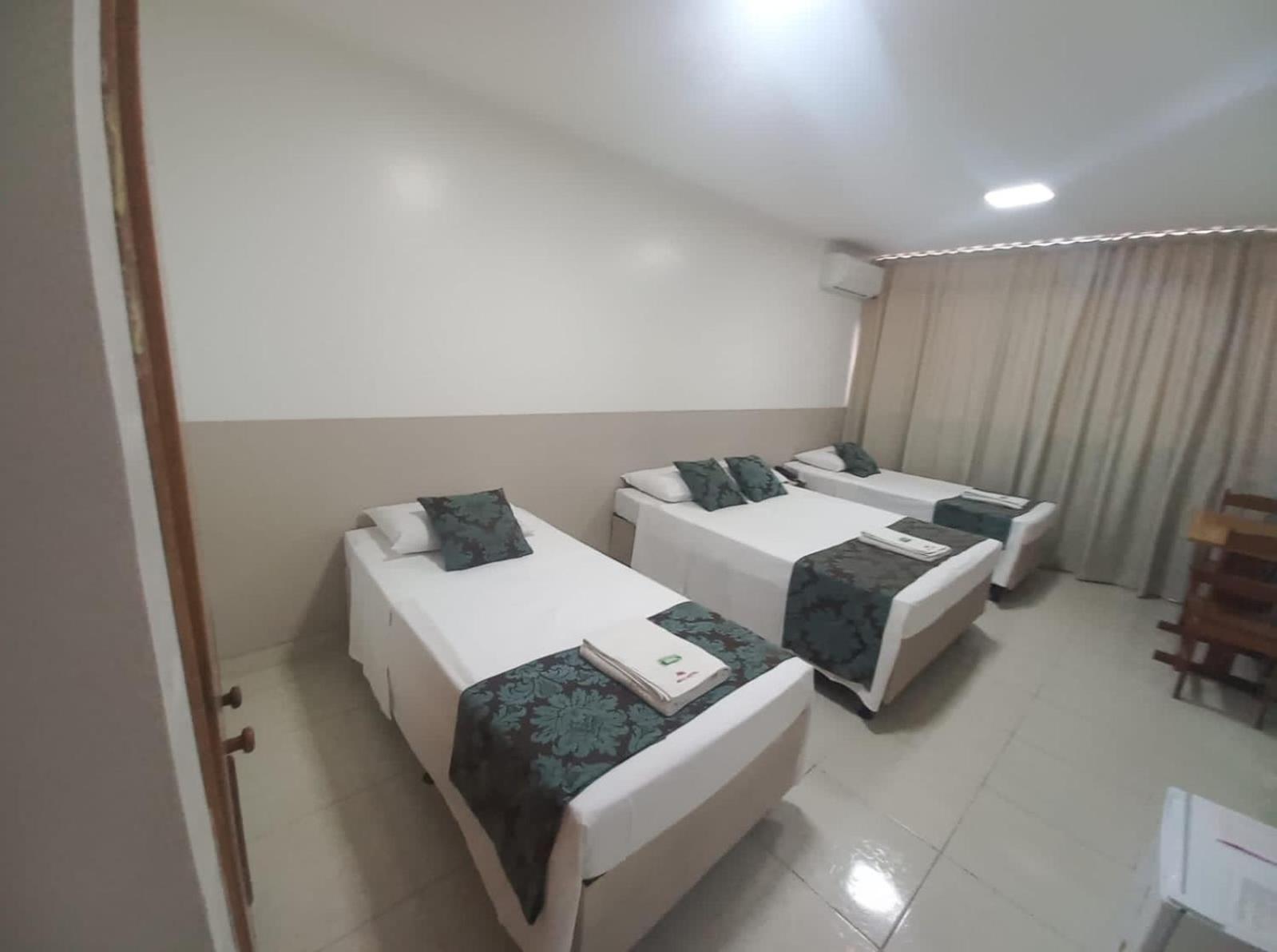Max Hotel Núcleo Bandeirante Kültér fotó