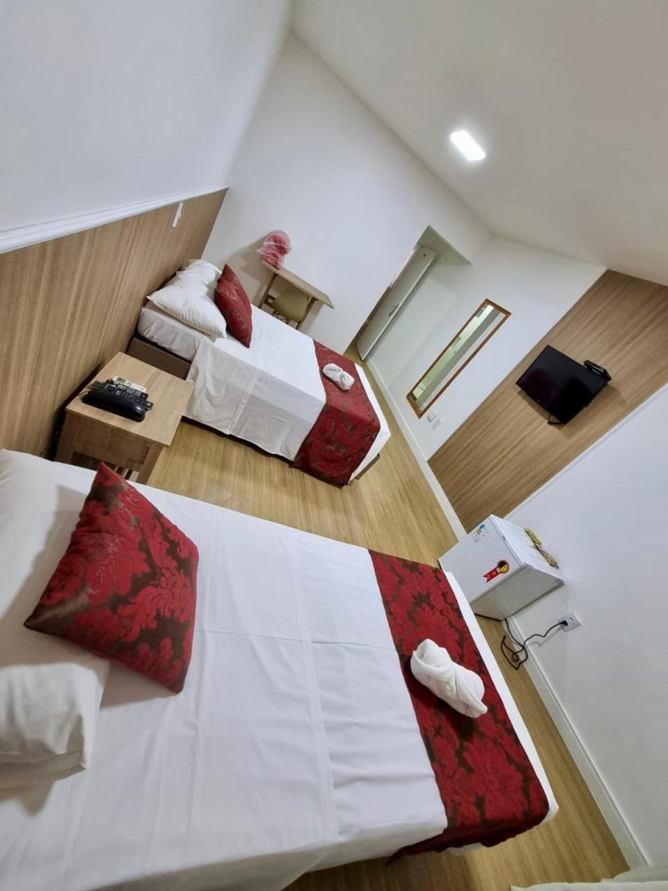 Max Hotel Núcleo Bandeirante Kültér fotó