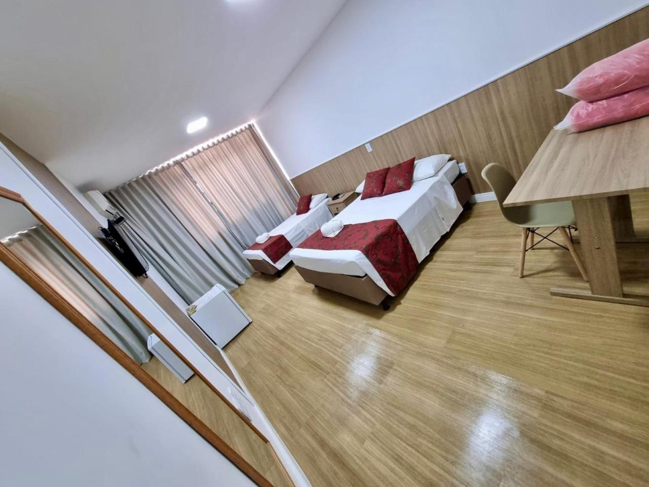 Max Hotel Núcleo Bandeirante Kültér fotó