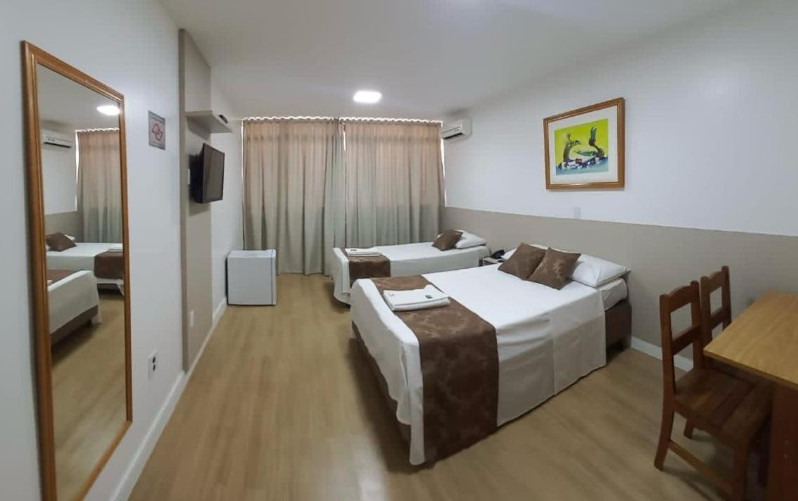 Max Hotel Núcleo Bandeirante Kültér fotó